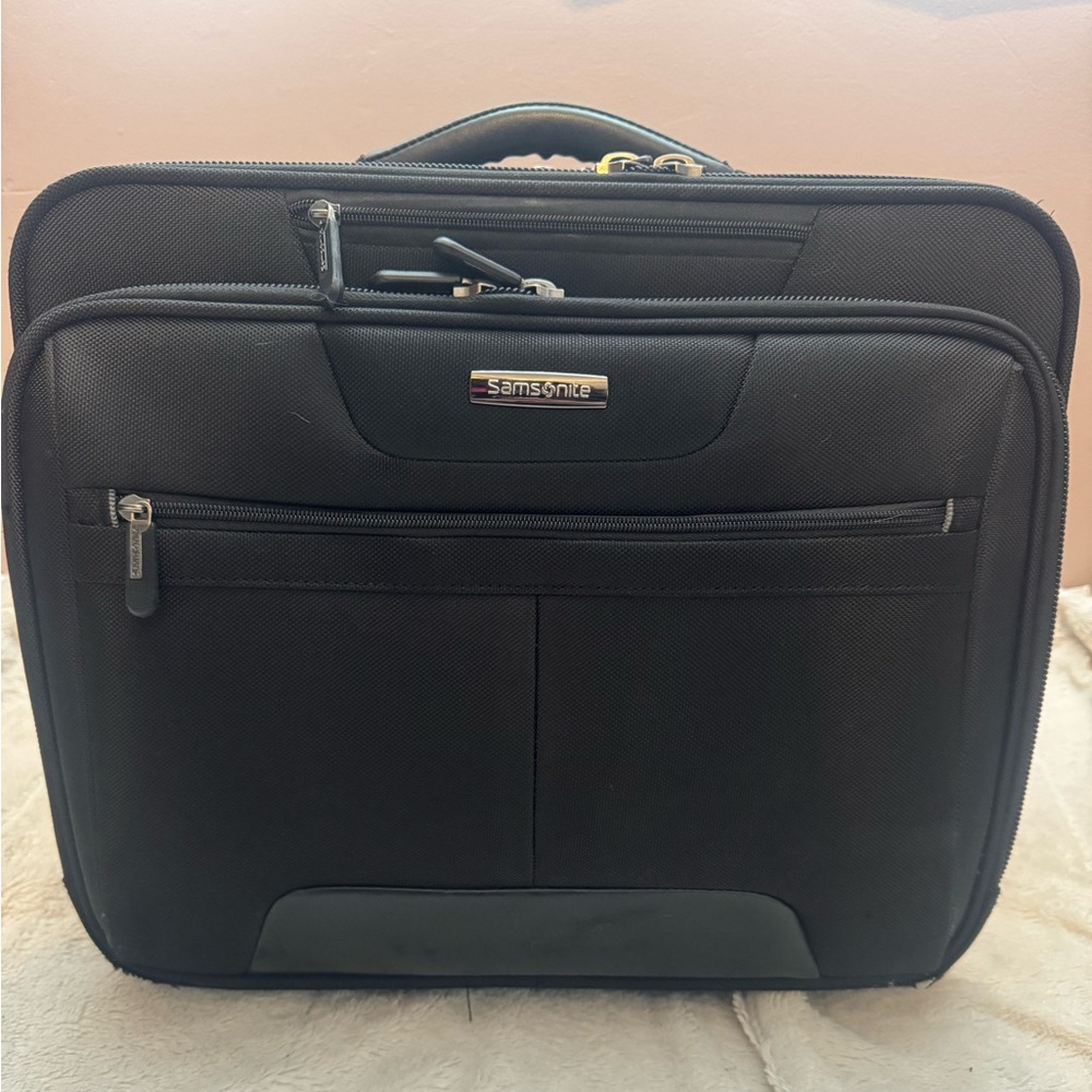 Samsonite Black Mobile Office